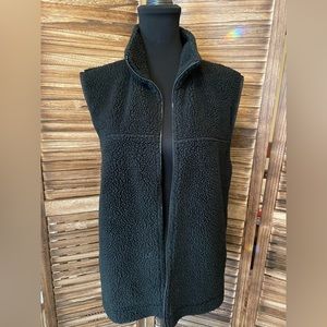 Ladies fleece vest